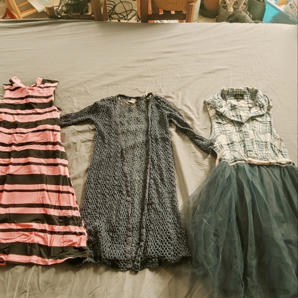 Girls dresses and cover